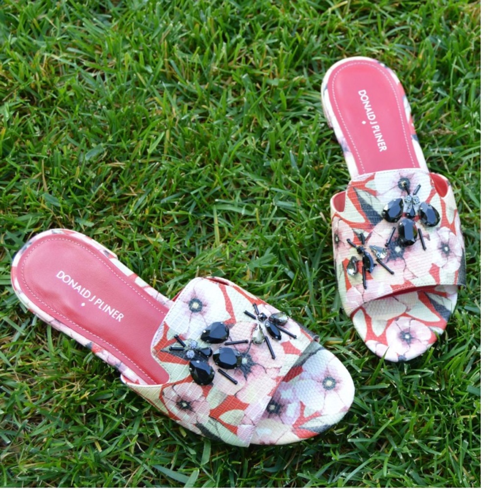 DONALD J PLINER Sendal FAIRY 2SP SIZE 9.5